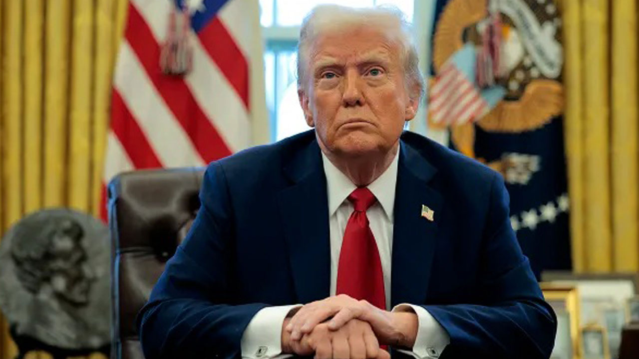 S Seizes Oil Tanker Near Venezuela, Escalating Trump-Maduro Tensions